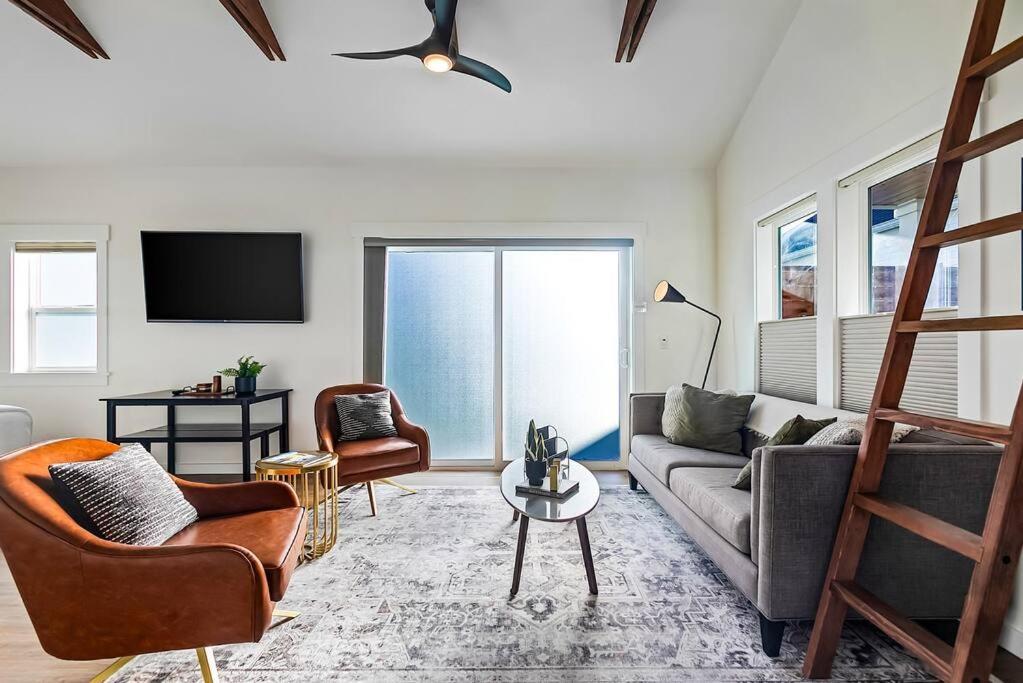 Walk To The Waterfront! The South Sound Suite Tacoma Eksteriør bilde